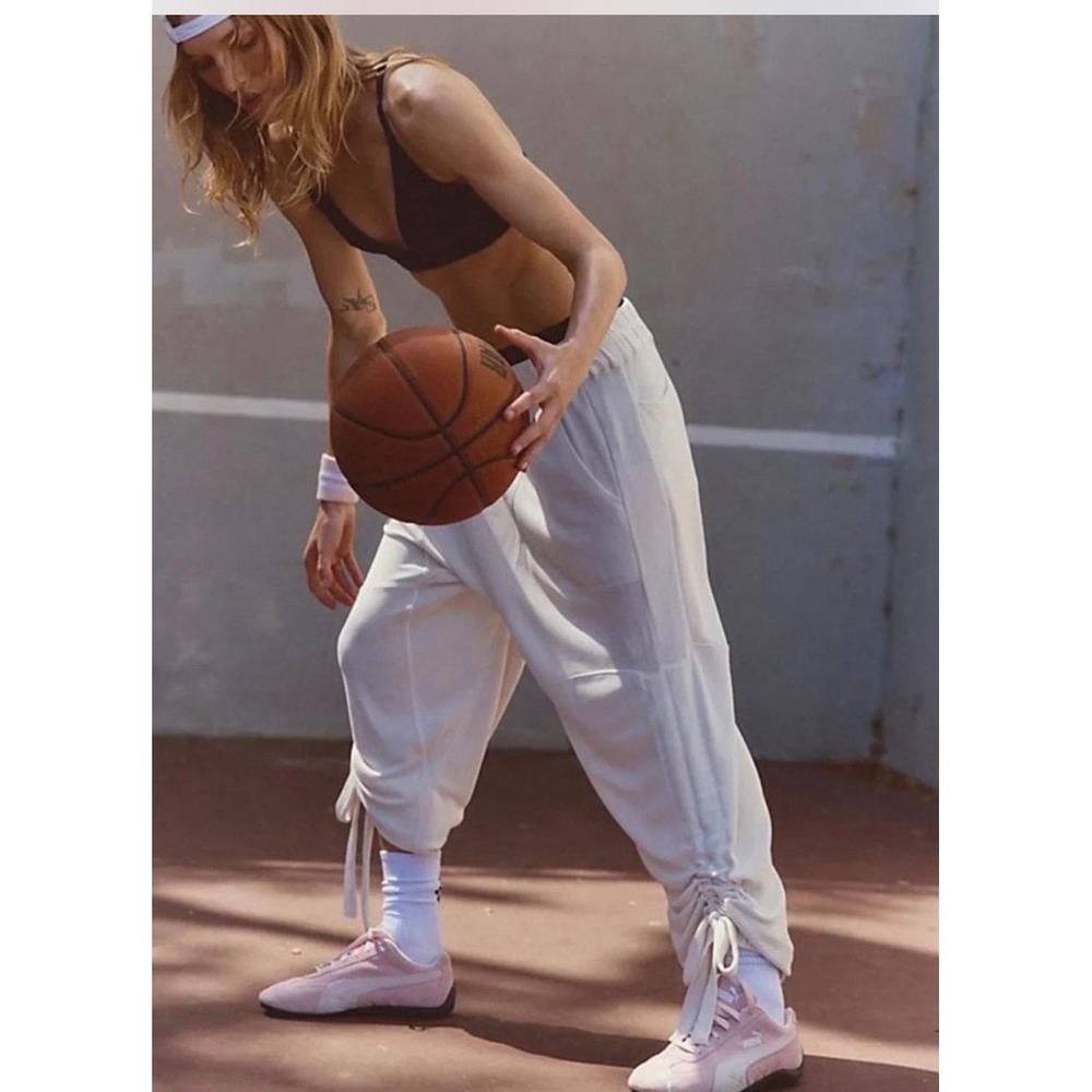 Free People Movement Harem Sweatpants Medium cream new Ruched Ankle Tie Joggers